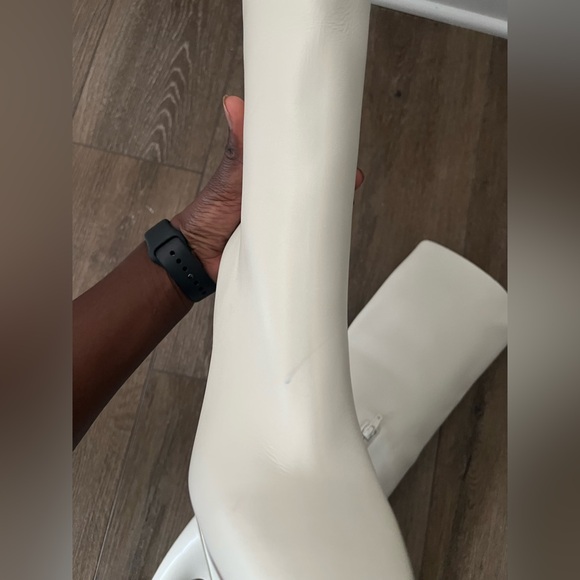 Bottega Veneta Canalazzo Boot - Picture 7 of 9